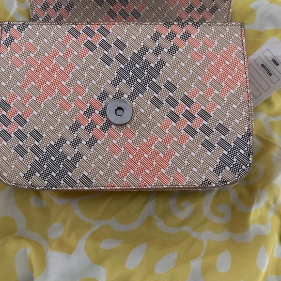 Crossbody bag - Picture 4 of 9